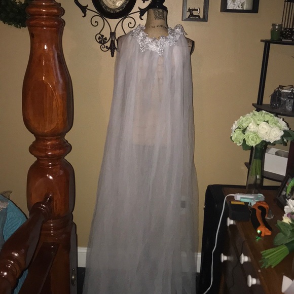 NWT Beautiful tulle & Lace Cape or Open Skirt - Picture 6 of 8